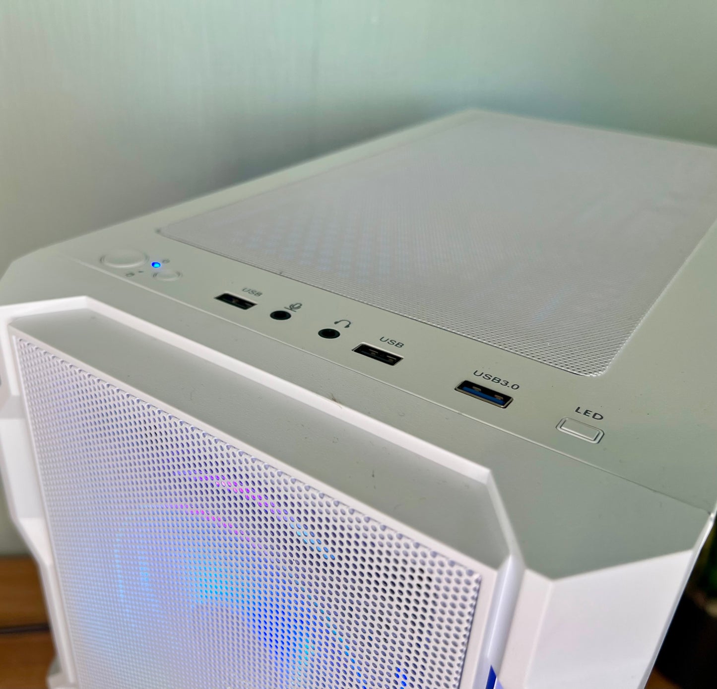 Neo Gaming Pc Intel Quad Core i7 White