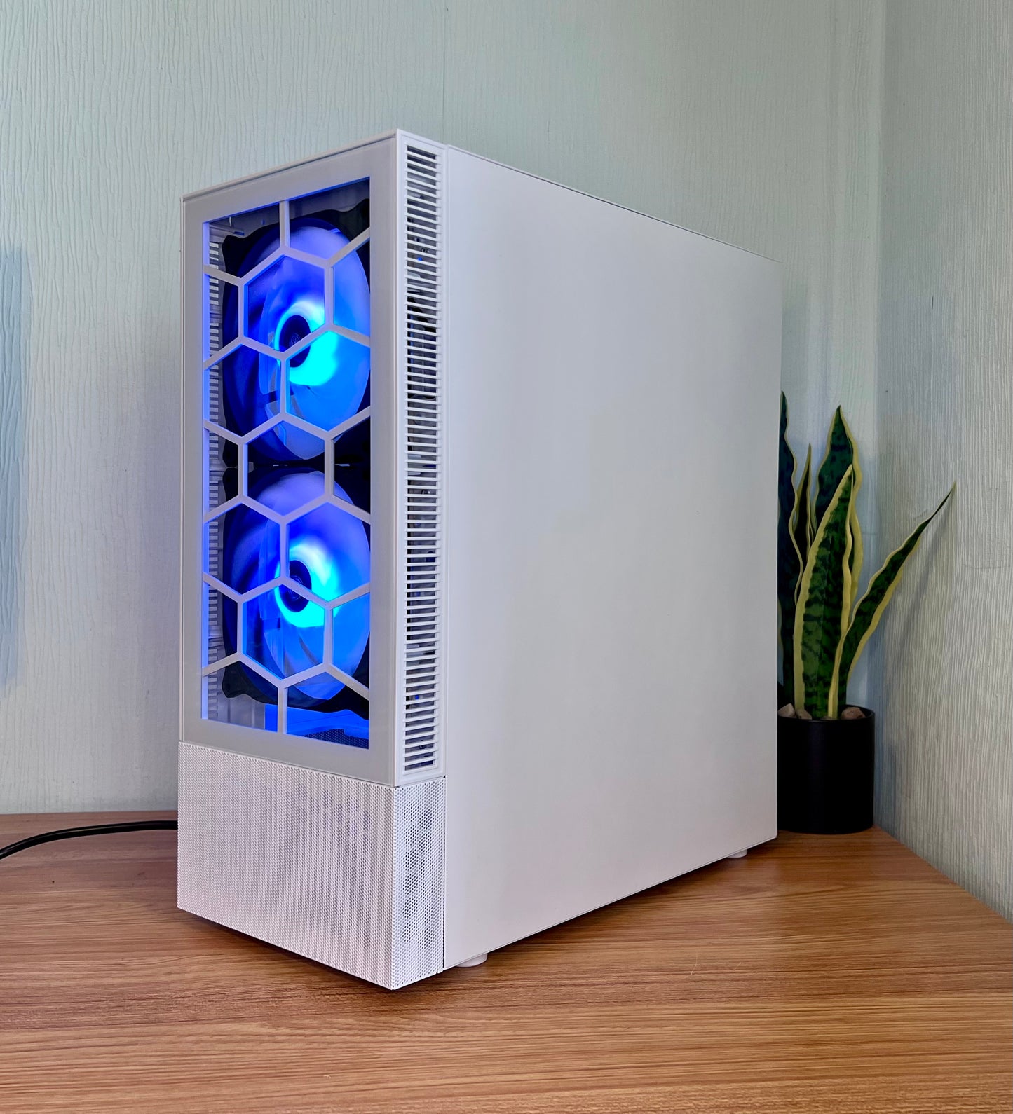 Kolink Gaming Pc Intel Quad Core i5 White MX 1